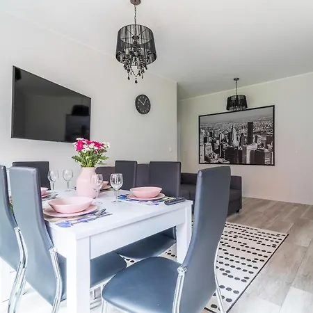 De Lux Apartament Z Ogrodem Apartmán