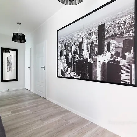 De Lux Apartament Z Ogrodem